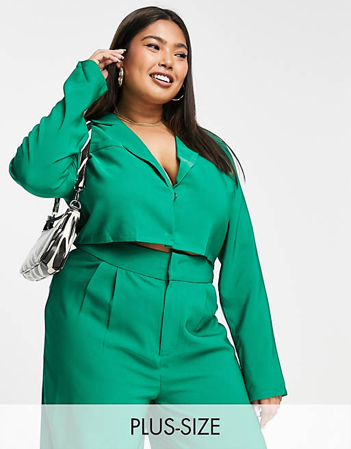 In The Style Plus x Anastasia Kingsnorth cropped blazer co ord in green