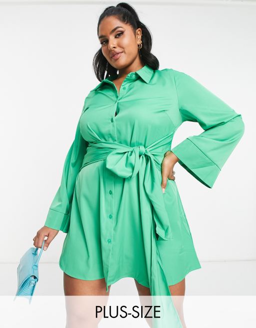 In The Style Plus x Billie Faiers – Grön skjortklänning med skärp – Endast hos ASOS
