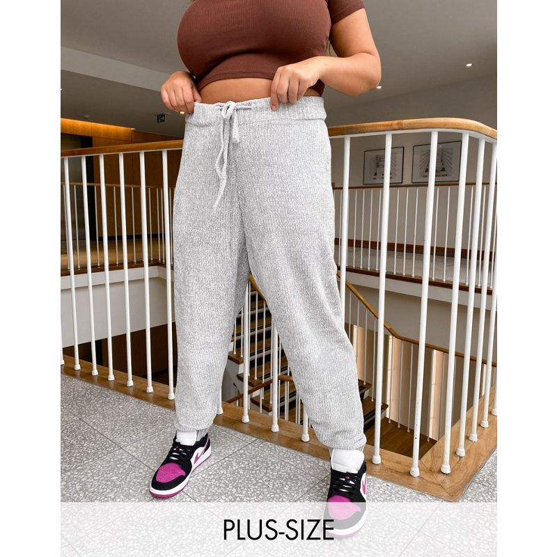 XNRxu  In The Style Plus x Billie Faiers - Joggers grigi in maglia con coulisse in coordinato