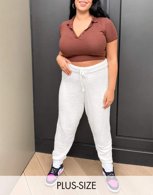 Plus size store white sweatpants