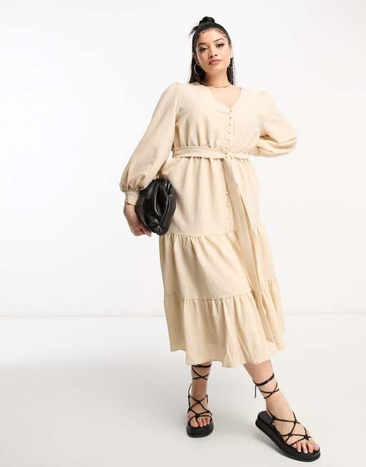 In The Style Plus x Georgia Louise - Vestito lungo a balze color crema con cintura
