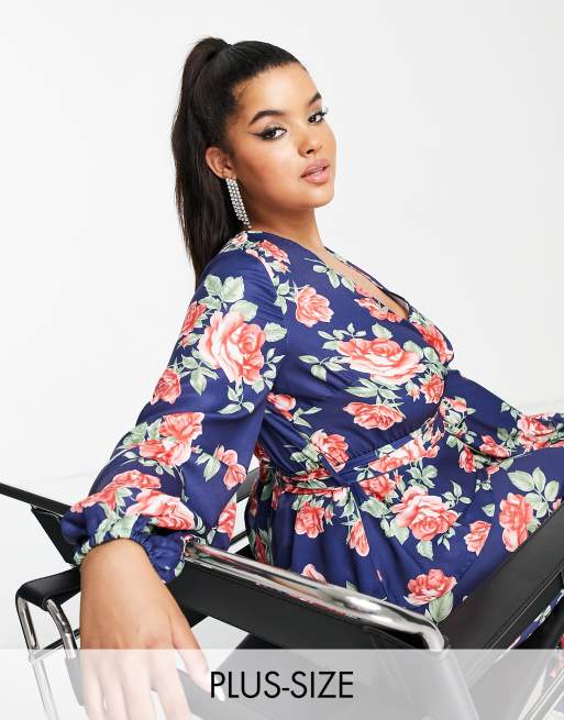 In The Style Plus x Jess Millichamp - Overslagtop met pofmouwen en rozen print in marineblauw 