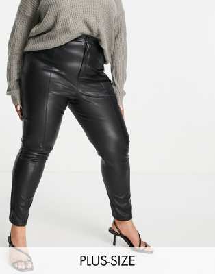 In The Style Plus x Lorna Luxe – Czarne legginsy podkreślające sylwetkę z imitacji skóry 