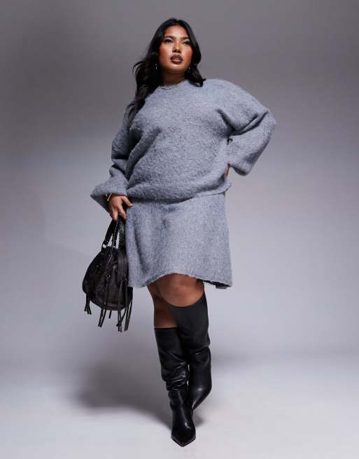 In The Style Plus x Natalya Wright exclusive fluffy balloon sleeve jumper co-ord in charcoal , 2 of 4