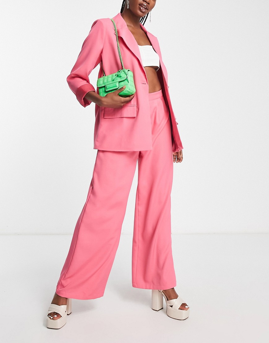 relaxed wide leg pants in pink - part of a set