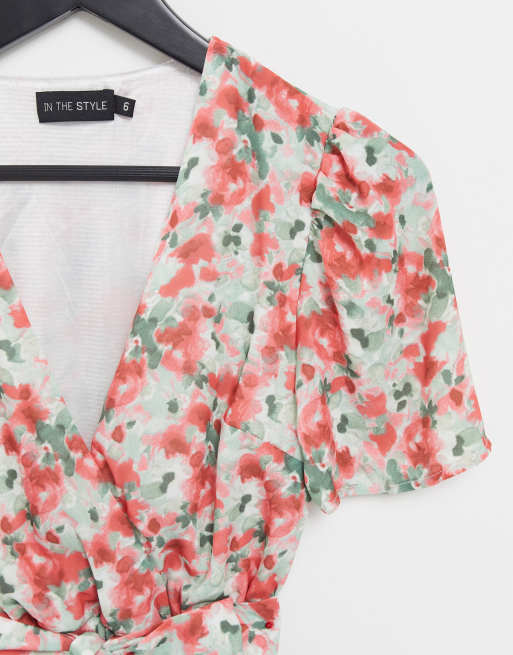 In The Style – Rosa blommig klänning med omlottdesign och kort ärm, 3 av 4