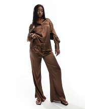 Weekday wide leg cargo pant with hammer hotsell loop detail