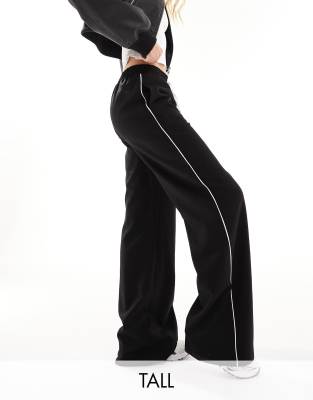 In The Style Tall - Weit geschnittene Hose in Schwarz mit farblich abgesetztem Seitenstreifen und Tunnelzugbund