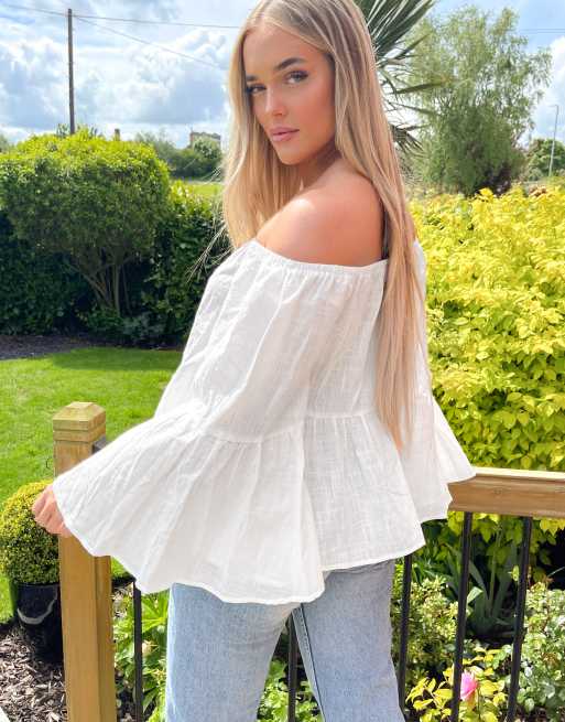 In The Style - Top à volants oversize - Blanc