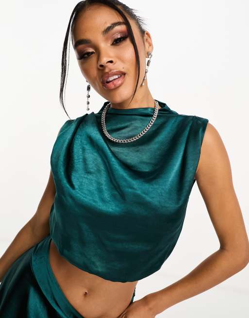 In The Style – Turkusowy atłasowy top bez rękawów z zabudowanym dekoltem, część zestawu – tylko w ASOS