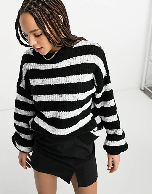In The Style volume sleeve jumper in monochrome | ASOS