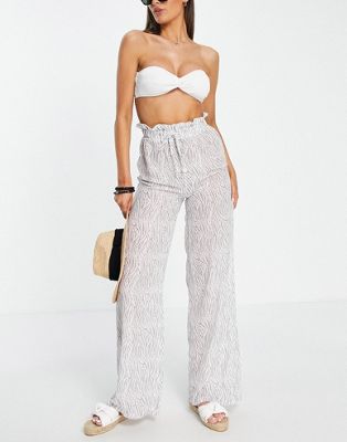 In The Style x Billie Faiers beach high waist trouser co-ord in white zebra print