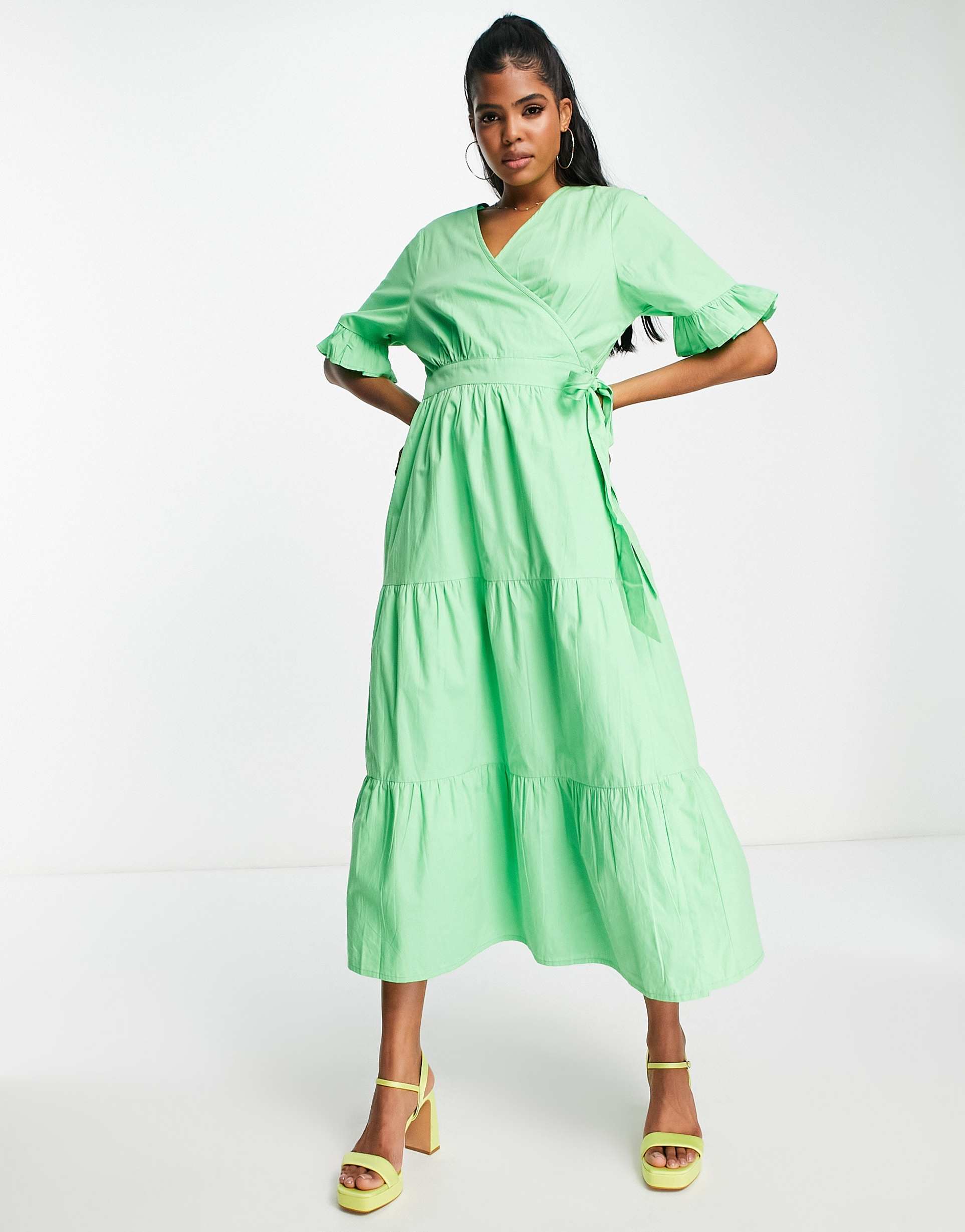 in the style x jac jossa exclusive wrap detail tiered midi dress in green