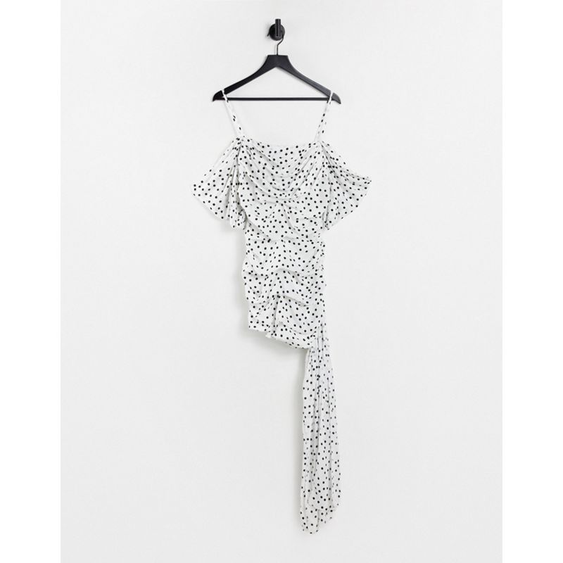 In The Style x Jac Jossa – Gepunktetes Minikleid mit Drapierung an der Schulter, Wasserfallausschnitt vorne und Schleppe