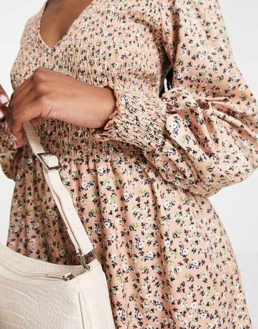 In The Style x Jac Jossa midi wrap dress in floral print , 3 of 4