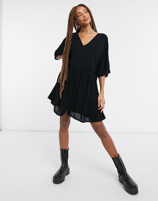 In The Style x Jac Jossa - Vestito corto a trapezio nero con scollo a V, 4 di 4