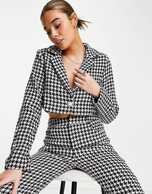 In The Style x Lorna Luxe houndstooth tailored jacket