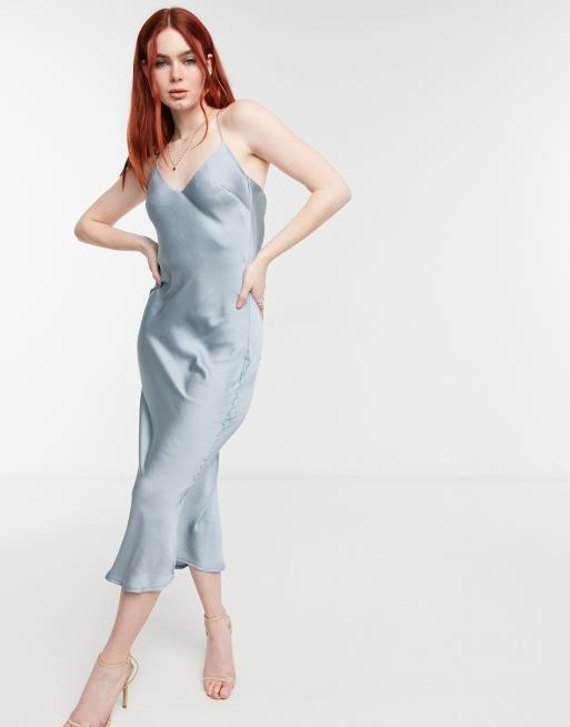 In The Style x Lorna Luxe - Midikjole med cami-stropper i blågrøn satin