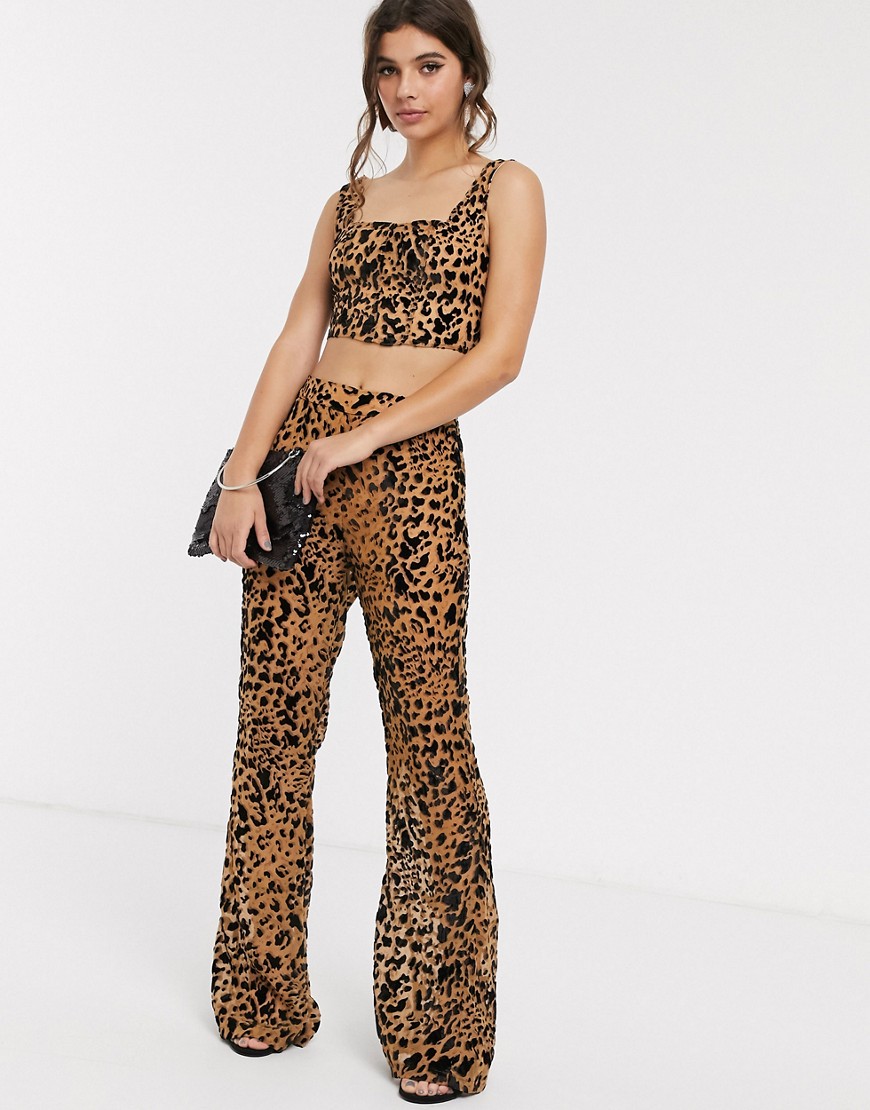 in the style -  x Meg Kylie – Devore – Hose mit weitem Bein und Leopardenmuster, Kombiteil-Mehrfarbig