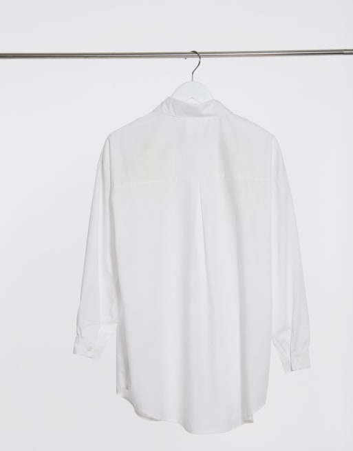 In The Style x Megan Mckenna - Camicia lunga bianca, 2 di 4