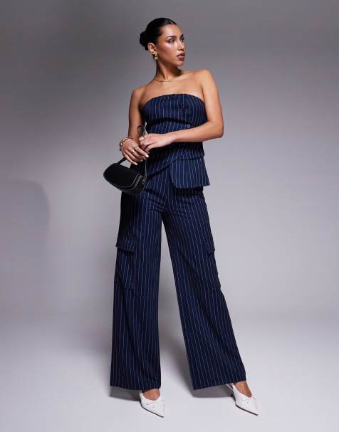 In The Style x Natalya Wright - Ensemble gilet de tailleur et pantalon à fines rayures - Bleu marine - view 1
