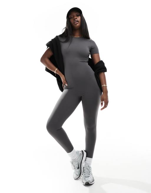 In The Style - x Perrie Sian - Combi moulante à manches courtes - Anthracite