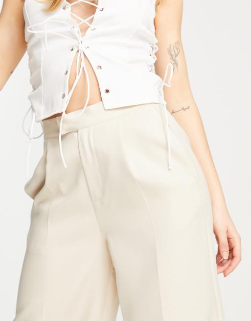 In The Style x Perrie Sian – Elegante Hose in Camel mit weitem Bein, Kombiteil, 2 von 4