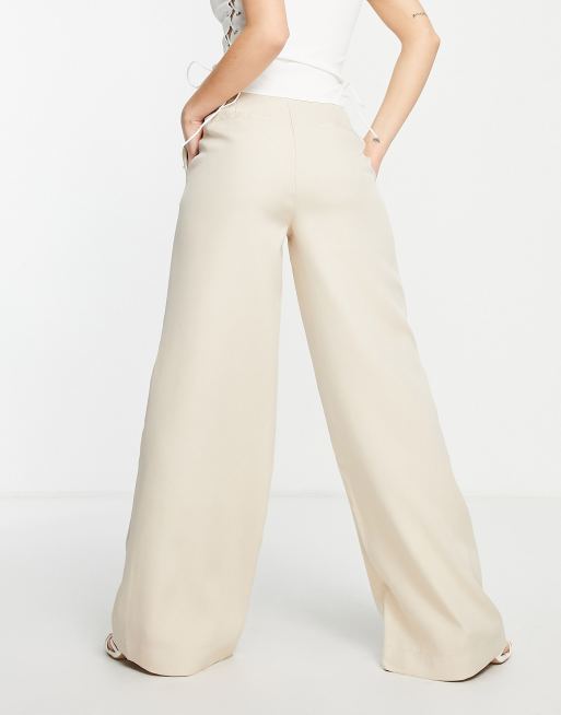 In The Style x Perrie Sian – Elegante Hose in Camel mit weitem Bein, Kombiteil, 4 von 4