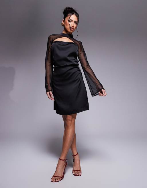 In The Style x Perrie Sian – Exklusives, hochgeschlossenes Satin-Minikleid in Schwarz mit durchsichtigen, ausgestellten Ärmeln und Zierausschnitt 