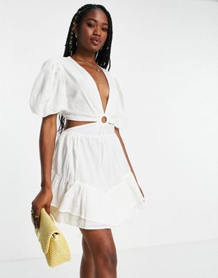 In The Style x Perrie Sian frilly puff sleeve dress with buckle detail in white - ASOS Price Checker