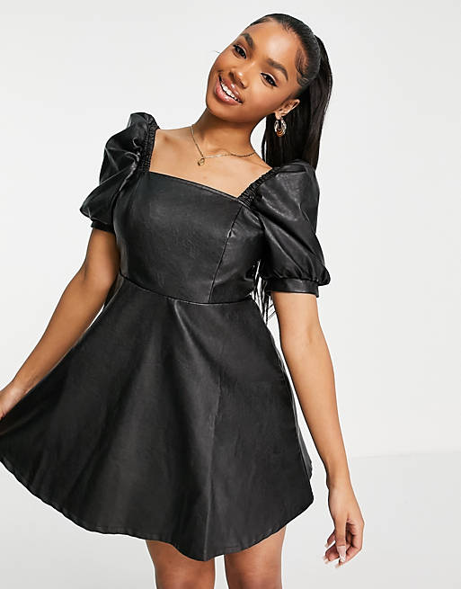 In The Style x Perrie Sian - Mini-jurk met A-lijn, leerlook en pofmouwen in zwart