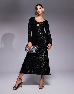 In The Style x Perrie Sian - Pailletten-Maxikleid in Schwarz mit gebundener Vorderseite und Zierausschnitt