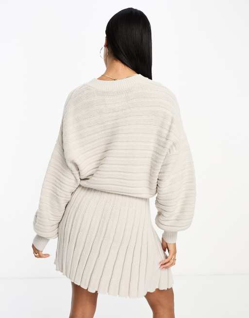 https://images.asos-media.com/products/in-the-style-x-perrie-sian-pleated-knit-skater-jumper-dress-in-grey/205052745-4?$n_640w$&wid=513&fit=constrain