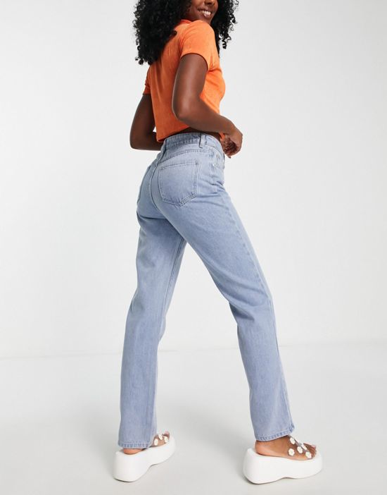 https://images.asos-media.com/products/in-the-style-x-perrie-sian-straight-leg-jean-in-mid-blue-wash/202335016-2?$n_550w$&wid=550&fit=constrain