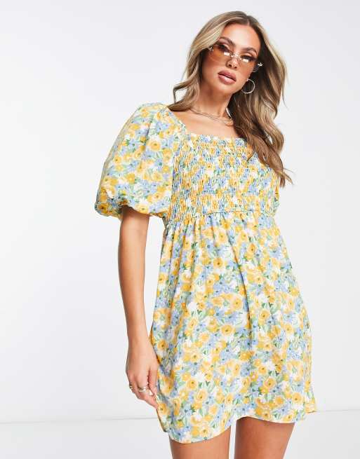 In The Style x Stacey Solomon - Jurk met bloemenprint, gesmokt lijfje en pofmouwen in blauw