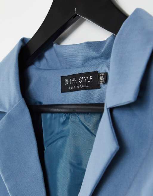 In The Style x Yasmin Chanel cropped blazer co ord in blue, 3 of 4