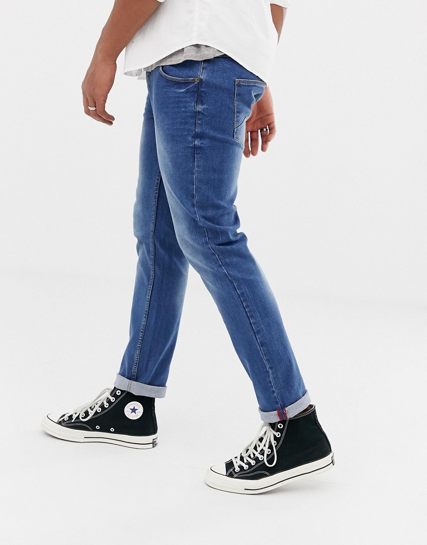 Indigoblå jeans med smal pasform fra Solid