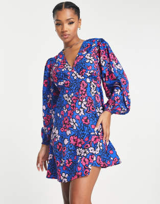 Influence blouson sleeve v neck mini skater dress in blue floral print