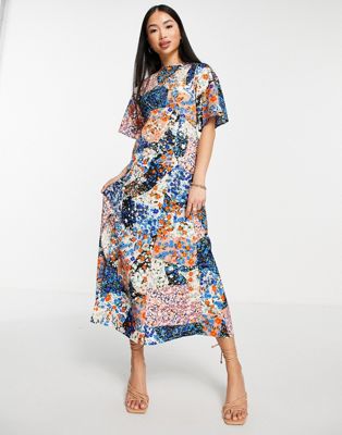 Influence flutter sleeve midi dress in mixed floral print | ASOS