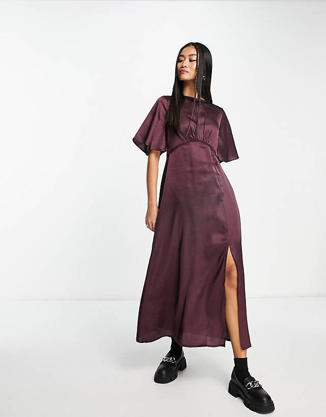 Influence - flutter sleeve midi dress with lace trim in dark wine