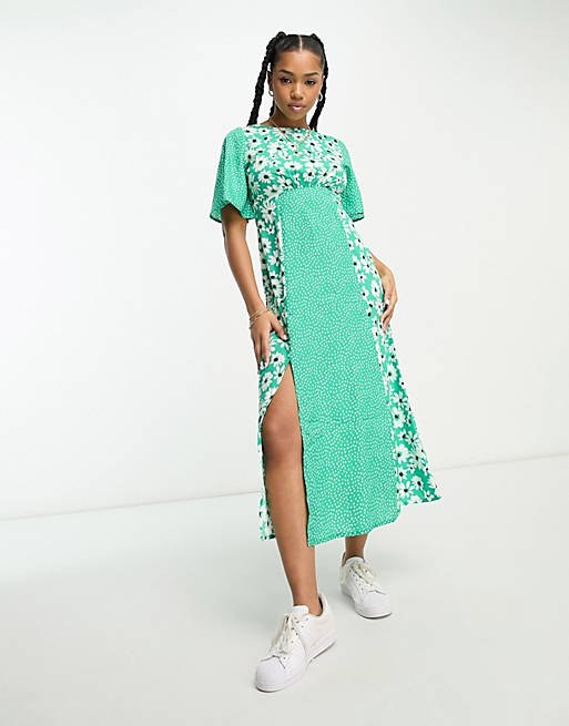 Influence flutter sleeve midi tea dress in mixed polka floral print | ASOS