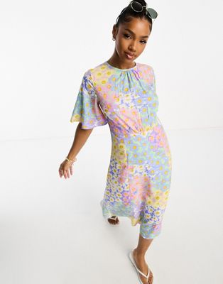 Influence flutter sleeve midi tea dress in pastel floral print - ASOS Price Checker