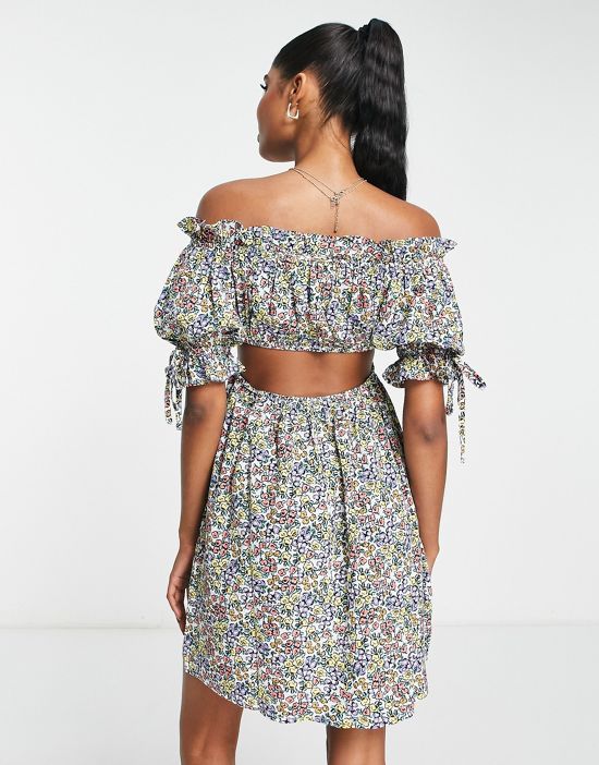 https://images.asos-media.com/products/influence-frill-sleeve-mini-smock-dress-in-multi-floral/201737243-2?$n_550w$&wid=550&fit=constrain