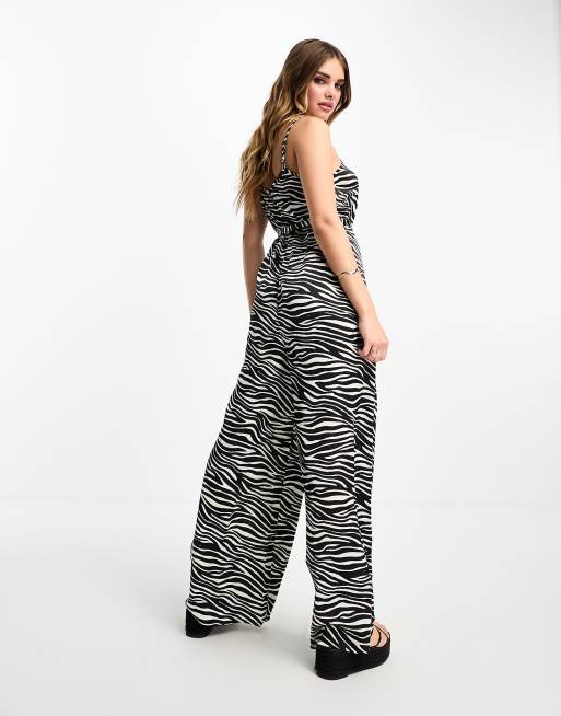 Influence - Jumpsuit met wijde pijpen en camibandjes in zwart-witte zebraprint, 2 van 4