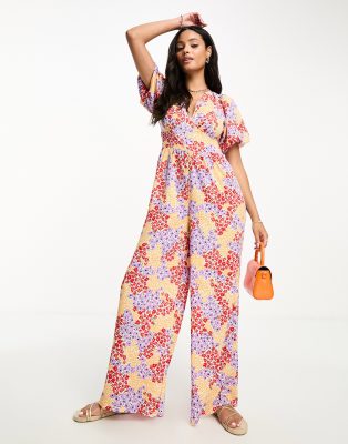 Influence - Jumpsuit mit weitem Bein, V-Ausschnitt, Riemchen-Design am Rücken und Blumendruck-Orange