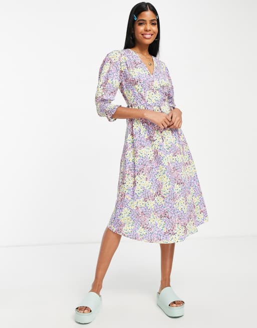 Influence – Midi-Hängerkleid mit buntem Blumenmuster