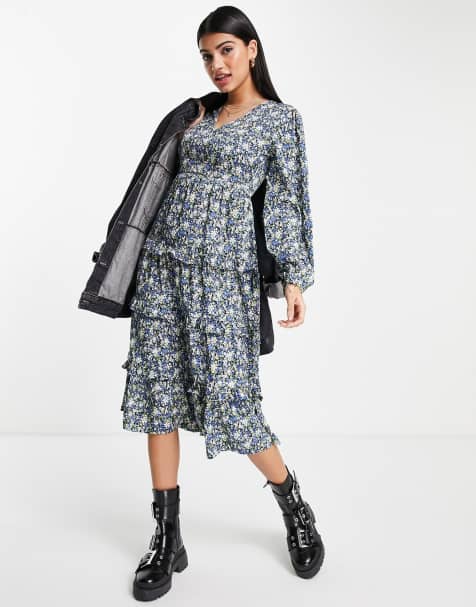 Influence - Midi jurk met V-hals, stroken en bloemenprint in blauw - view 1