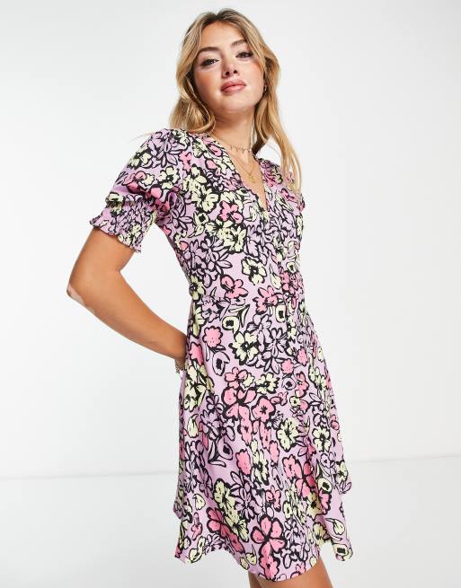 Influence mini tea dress in bold floral print ASOS