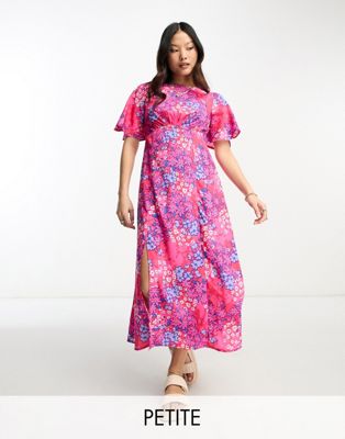 Influence Petite flutter sleeve midi tea dress in red and blue floral print