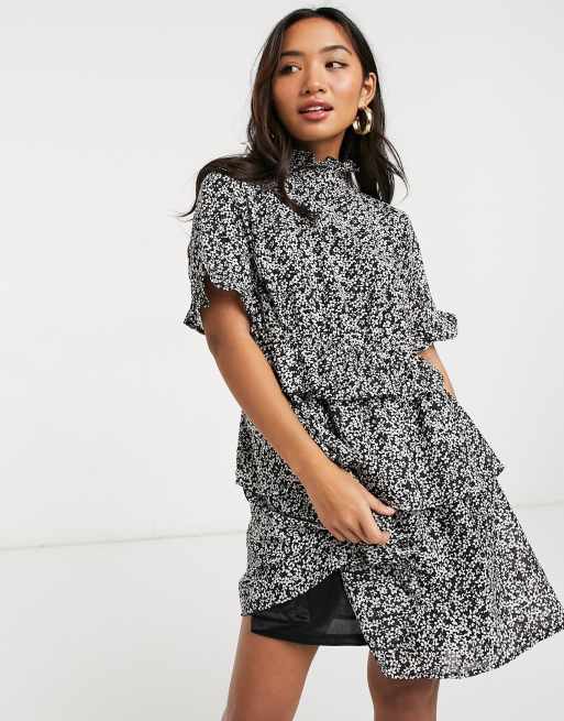 Influence Petite high neck tiered mini dress in ditsy floral print, 4 of 4